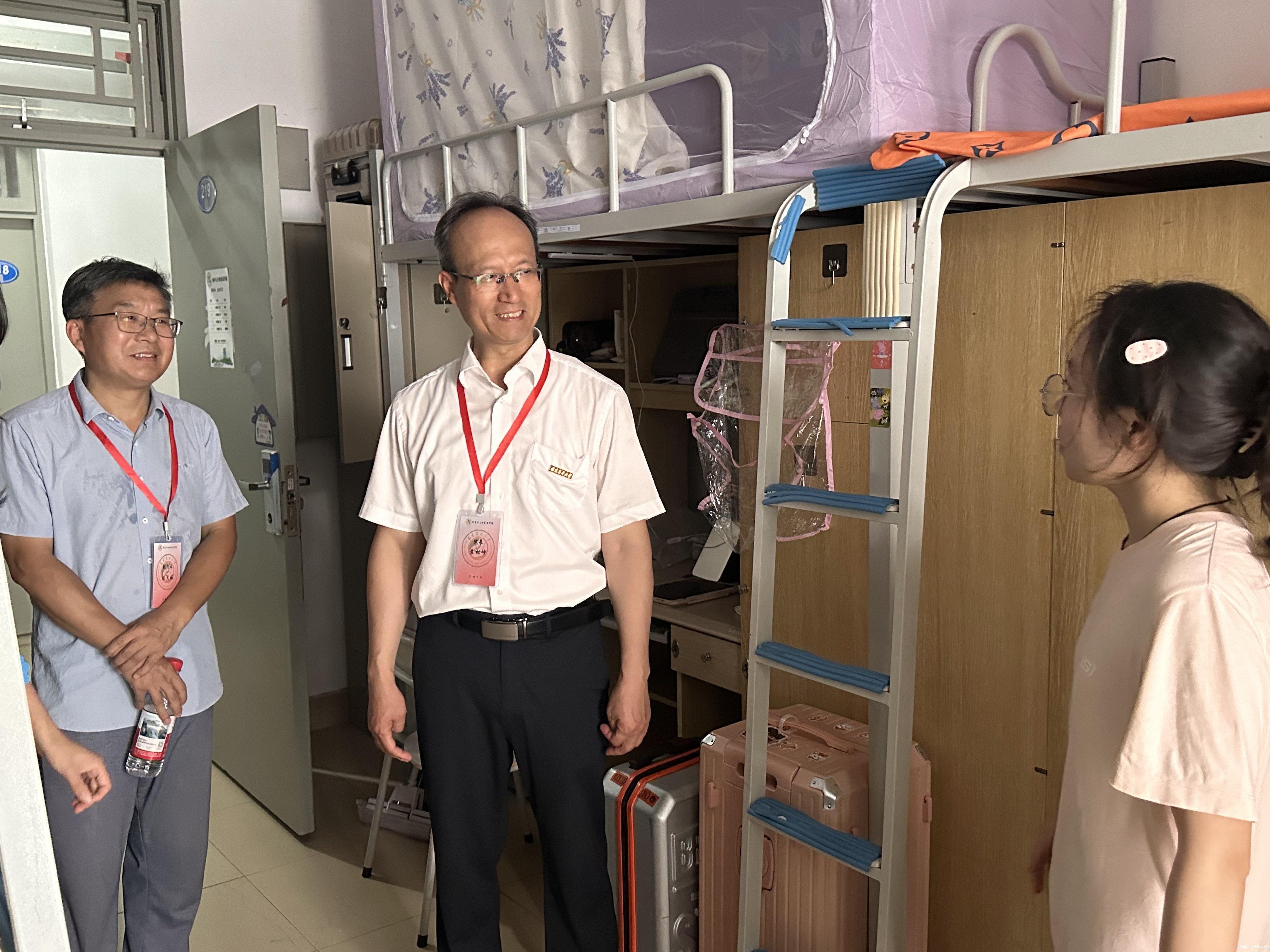 CE3D7EA0BD856C1829F0CC0262862074.jpg CE3D7EA0BD856C1829F0CC0262862074.jpg