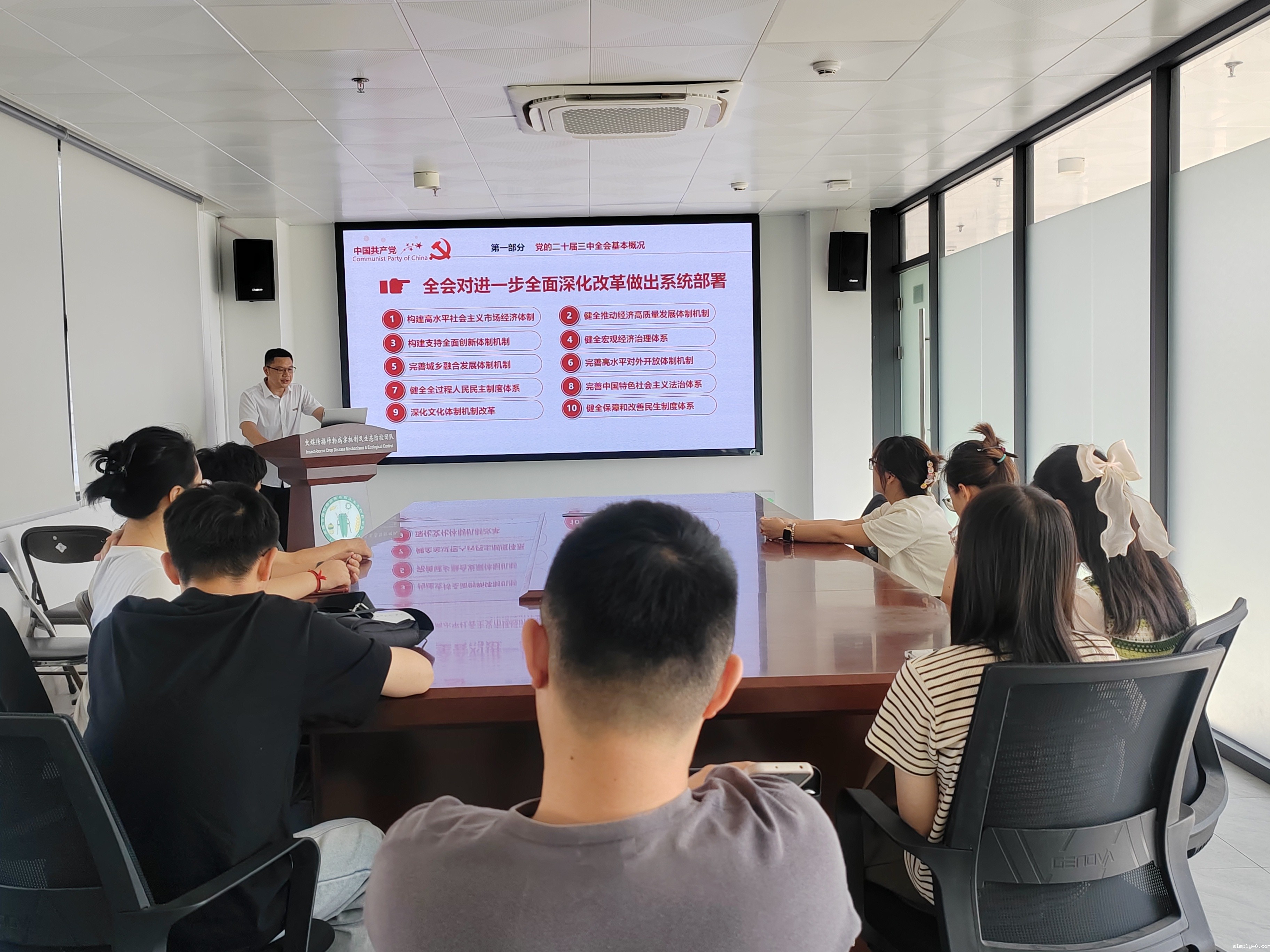 学习现场 f6c260c9dc9b7f8a6288e1adb11d5905.jpg